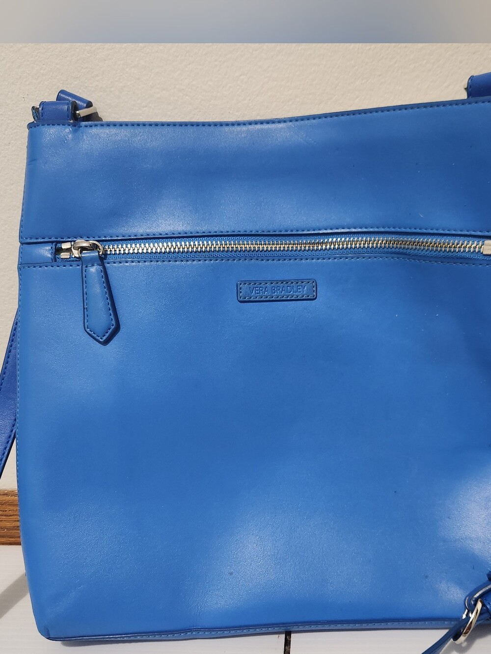 Vera Bradley Bright Blue Crossbody Bag with Front Zip Excellent Condition